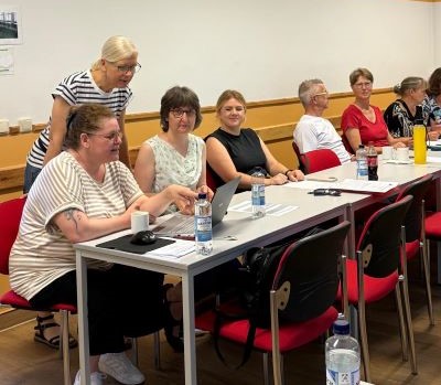 Mitglieder der LAG besprechen Themen